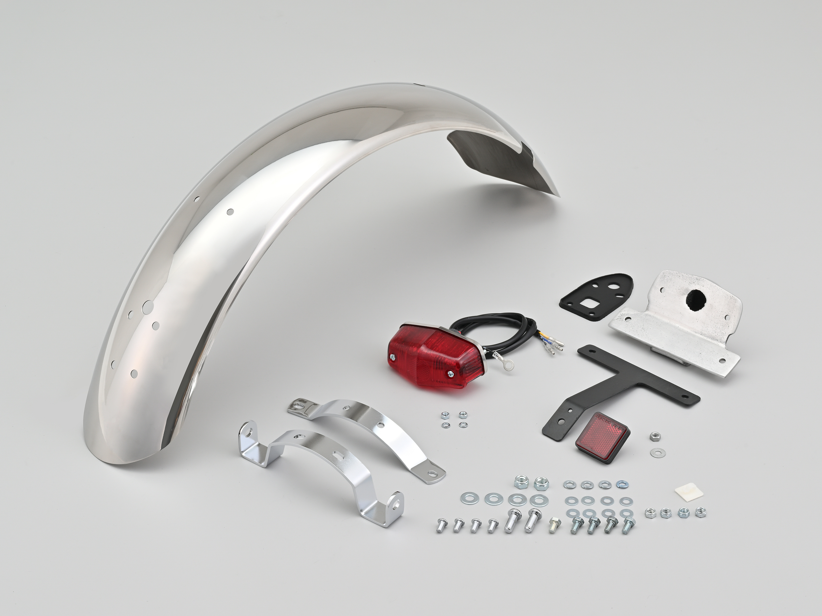 ステンレスショートフェンダー リアフェンダー（ルーカステール付き