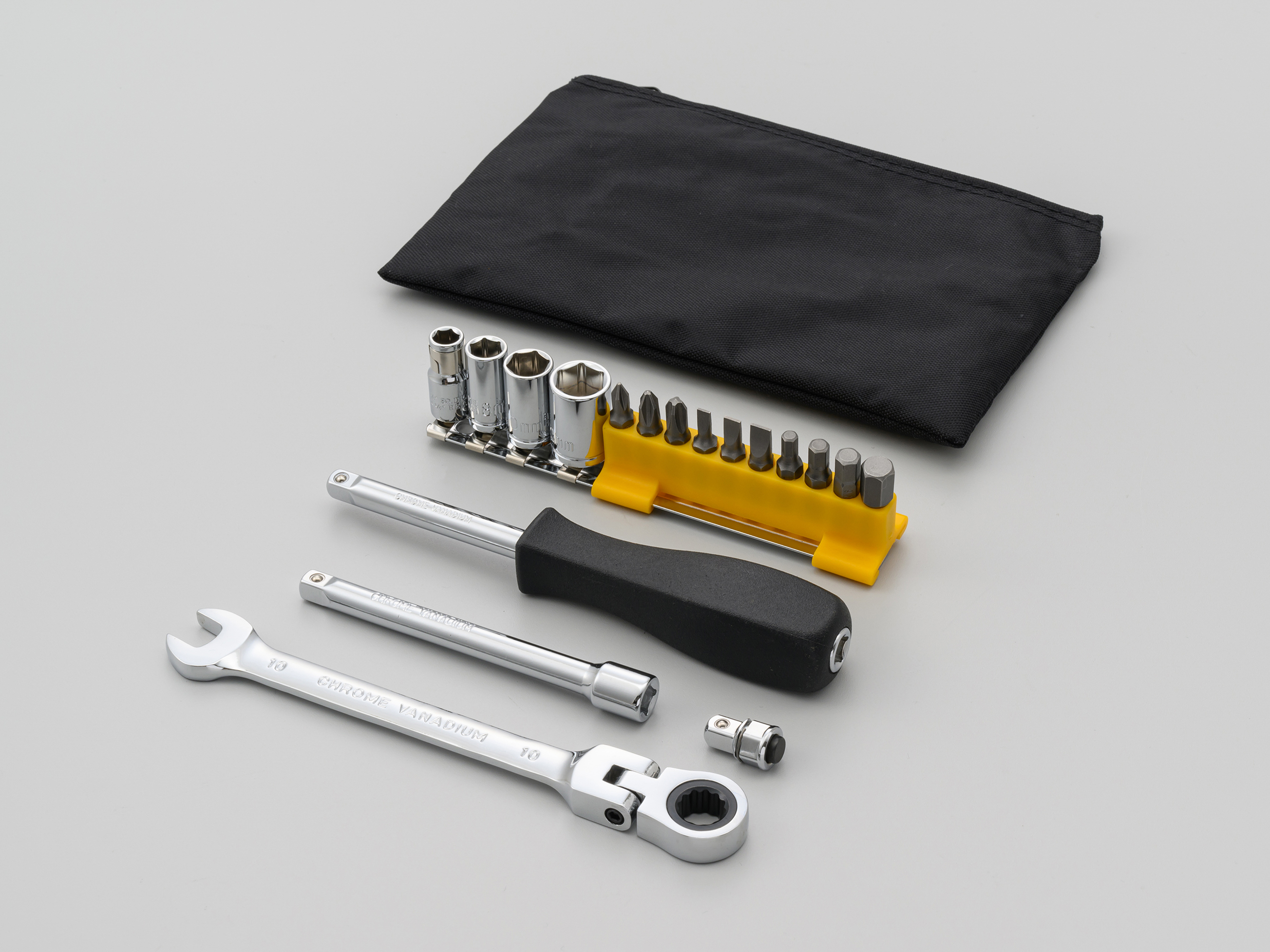 コンパクト車載ツールセット｜株式会社デイトナ