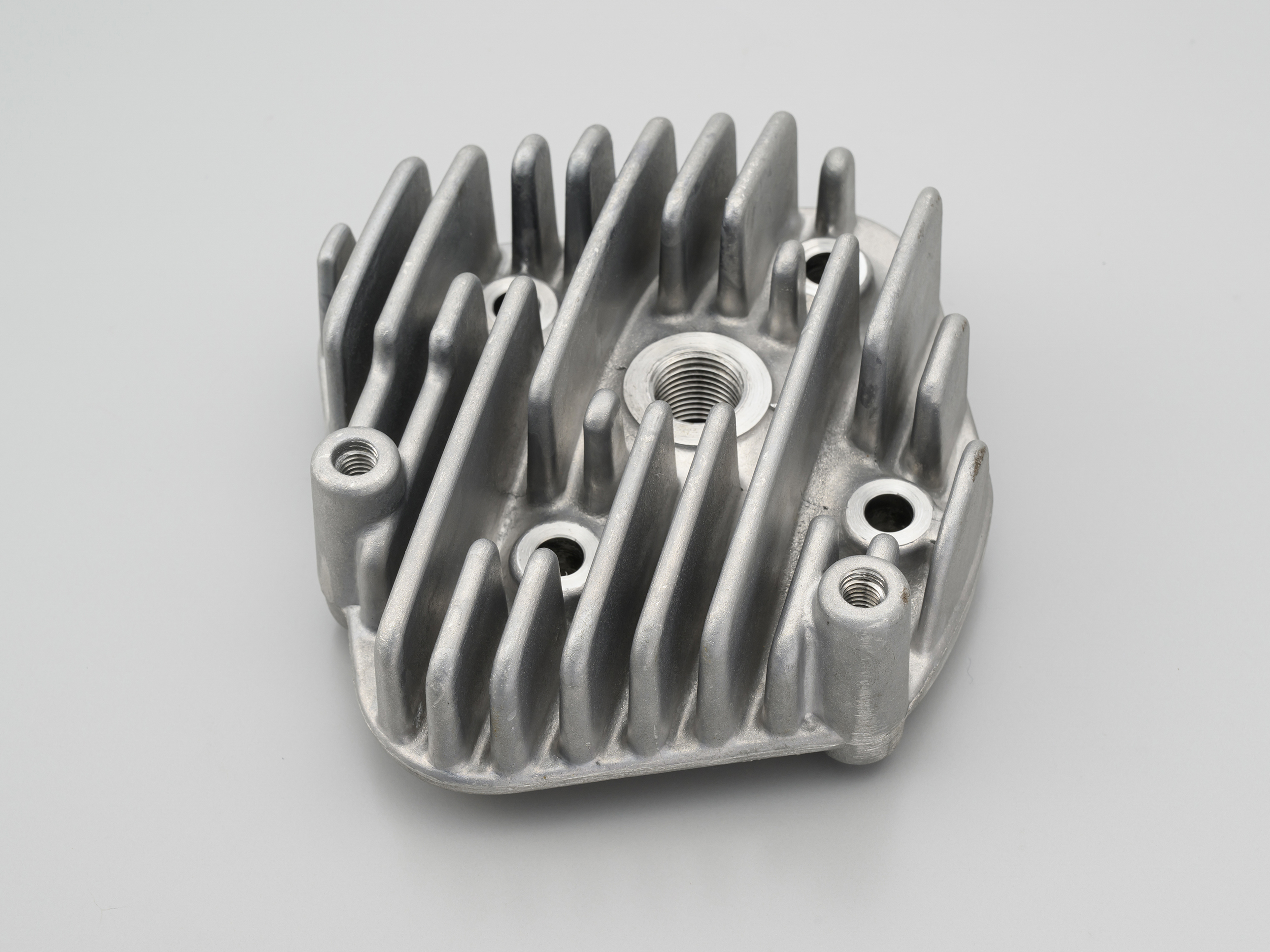 dio AF27 エンジン シリンダーヘッドほぼ新品 dio AF27 エンジン