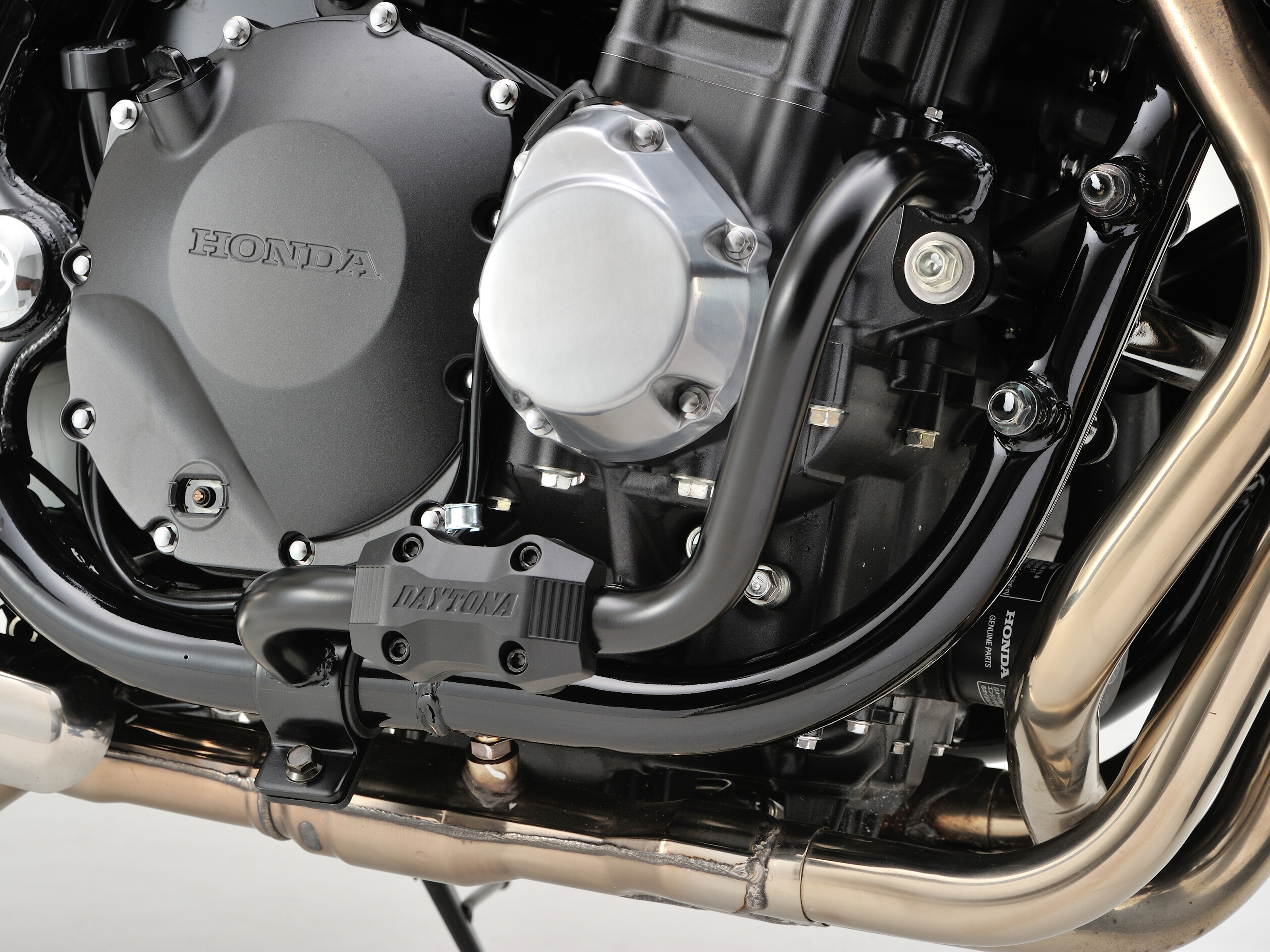 パイプエンジンガード CB1300SF/SB/SP｜株式会社デイトナ