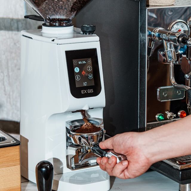 エッシェンシャルオイル デスクレファレンス 第6版