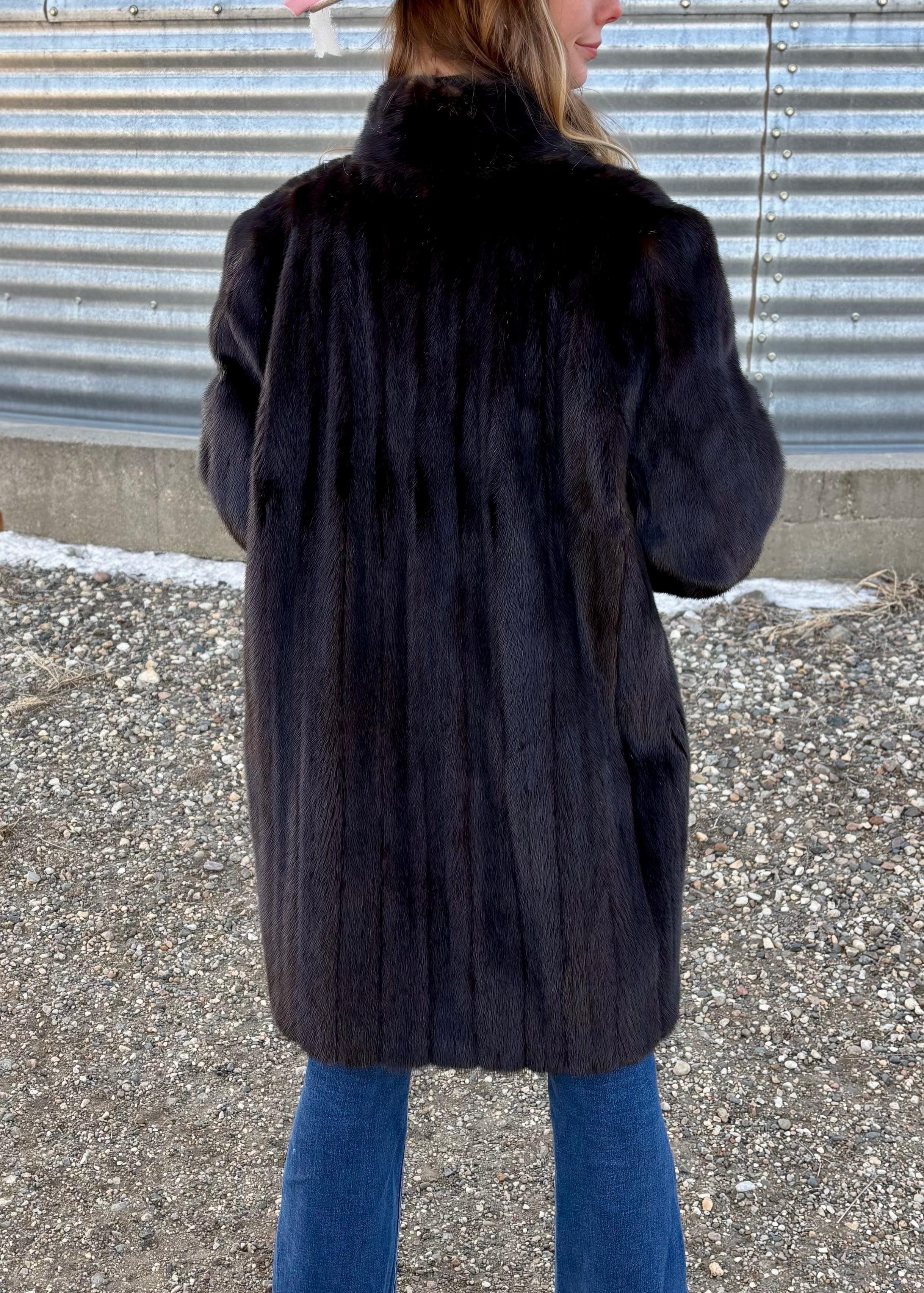 Sz S Genuine Beaver Jacket – Dakota Darling Furs