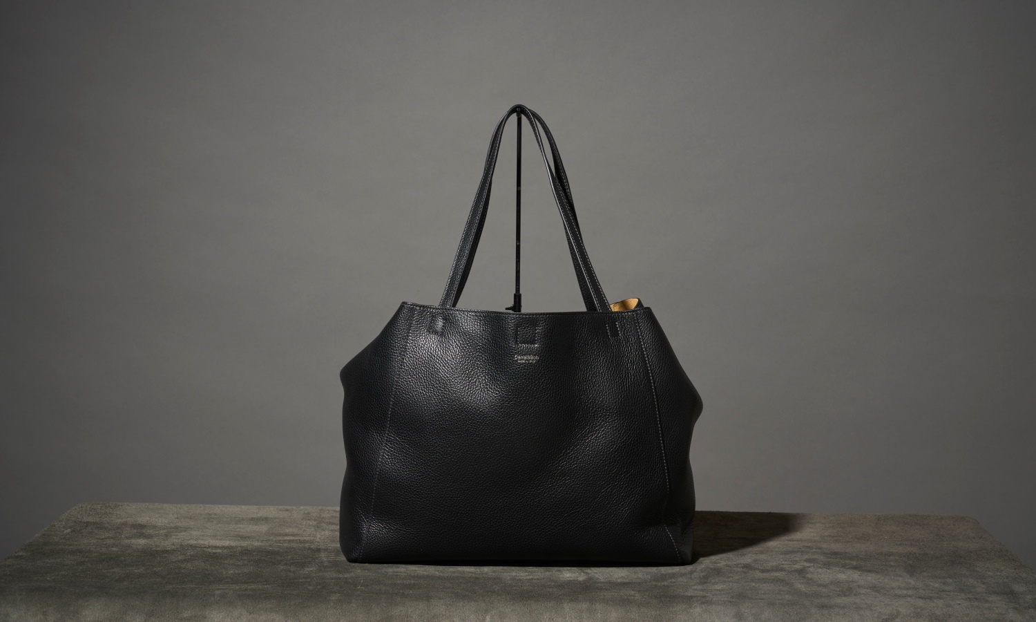 ベストセラーのトートバッグ「TOTONA（トトーナ）」｜ダニエル アンド