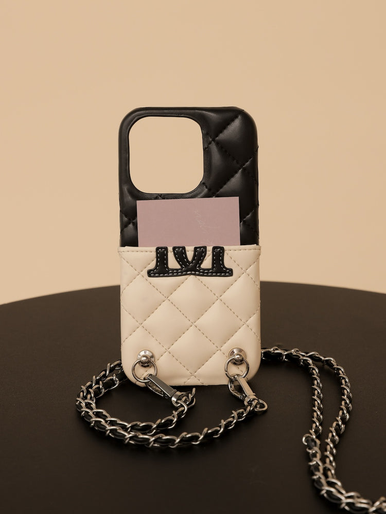 Darich キルティングビジューDDチャームiPhoneケース 16 白