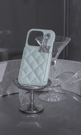 予約商品】キルティングミラーDDチャームiPhoneケース – Darich