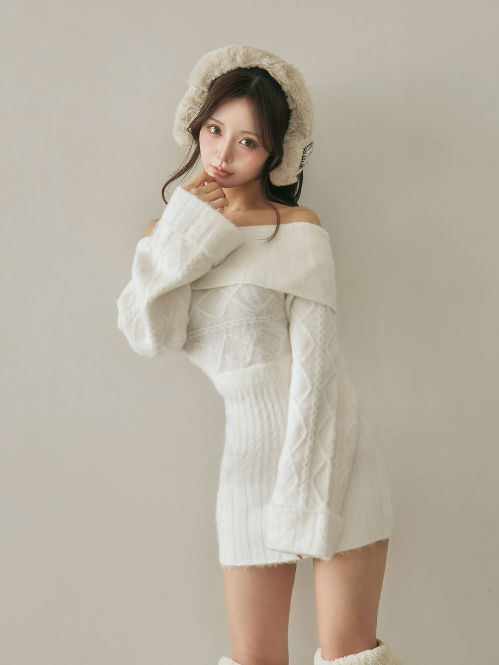ヘアリーオフショルニットミニワンピース – Darich (ダーリッチ)