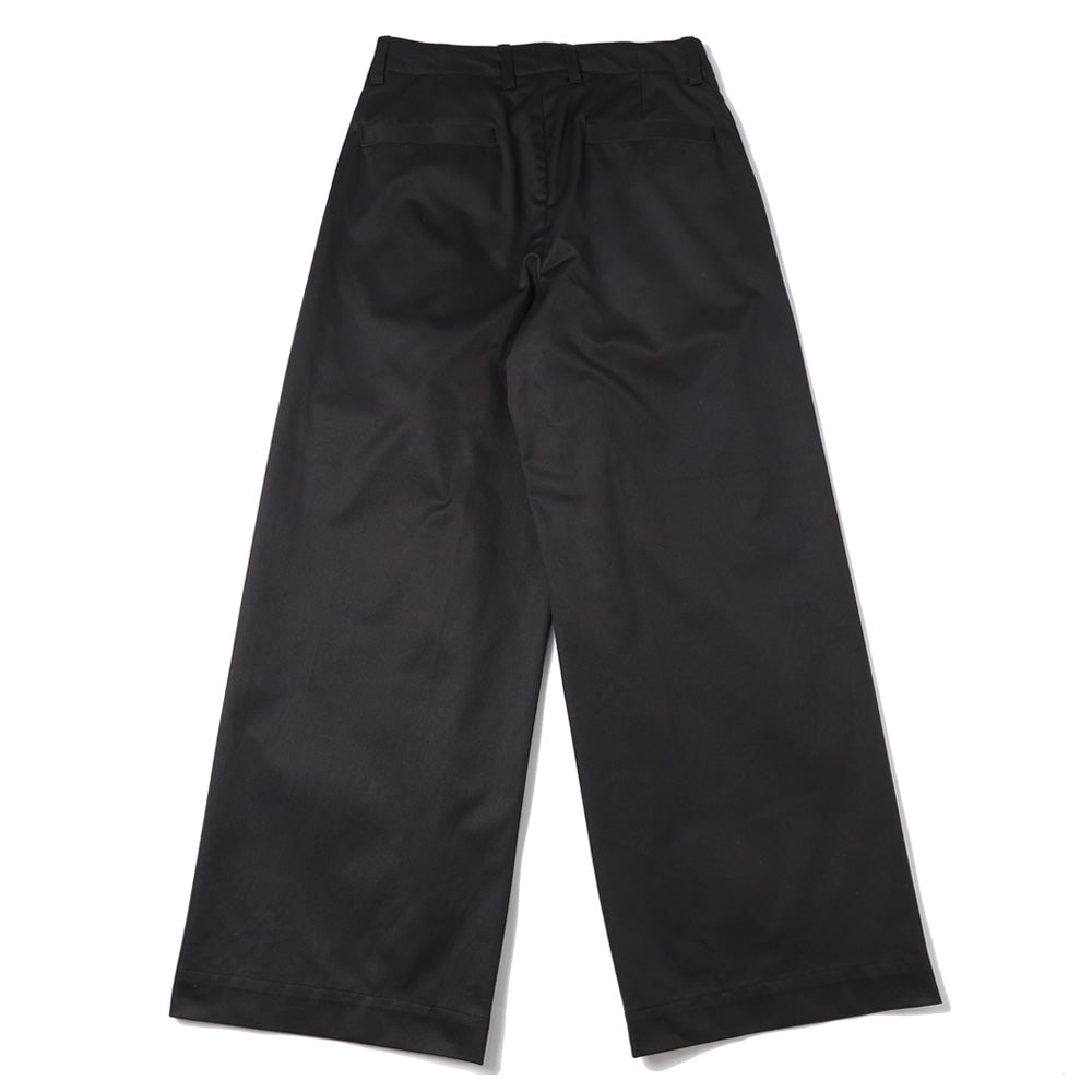 UNIVERSAL PRODUCTS (ユニバーサルプロダクツ) 2TUCK WIDE CHINO