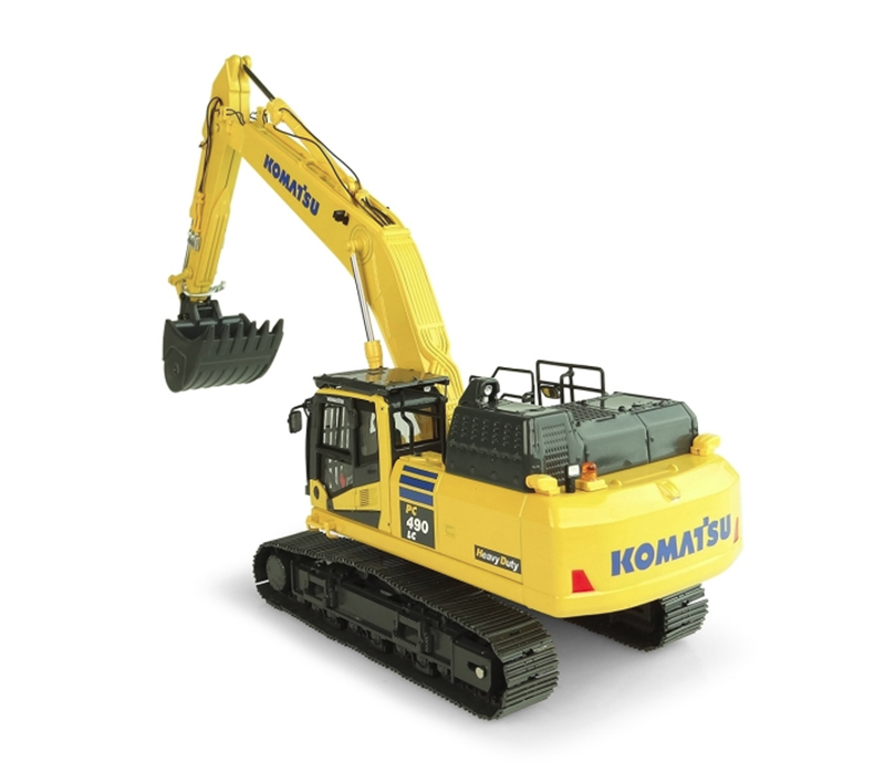 Universal Hobbies 1/50 Komatsu PC490LC-11 Heavy Duty Excavator