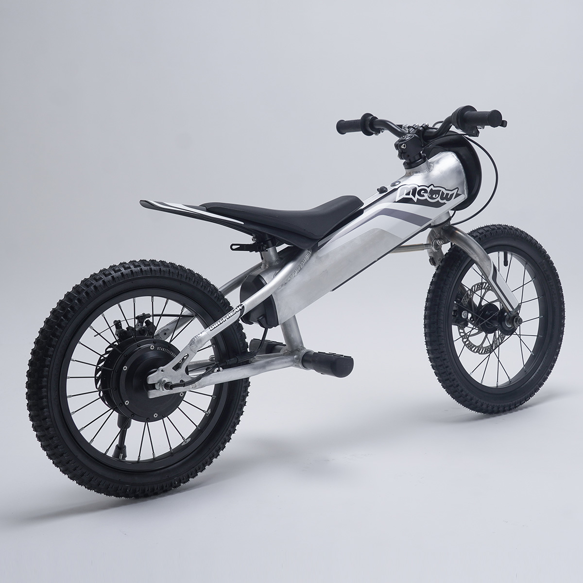 Meow16（ミャウ16）｜ダートフリーク / DIRTFREAK