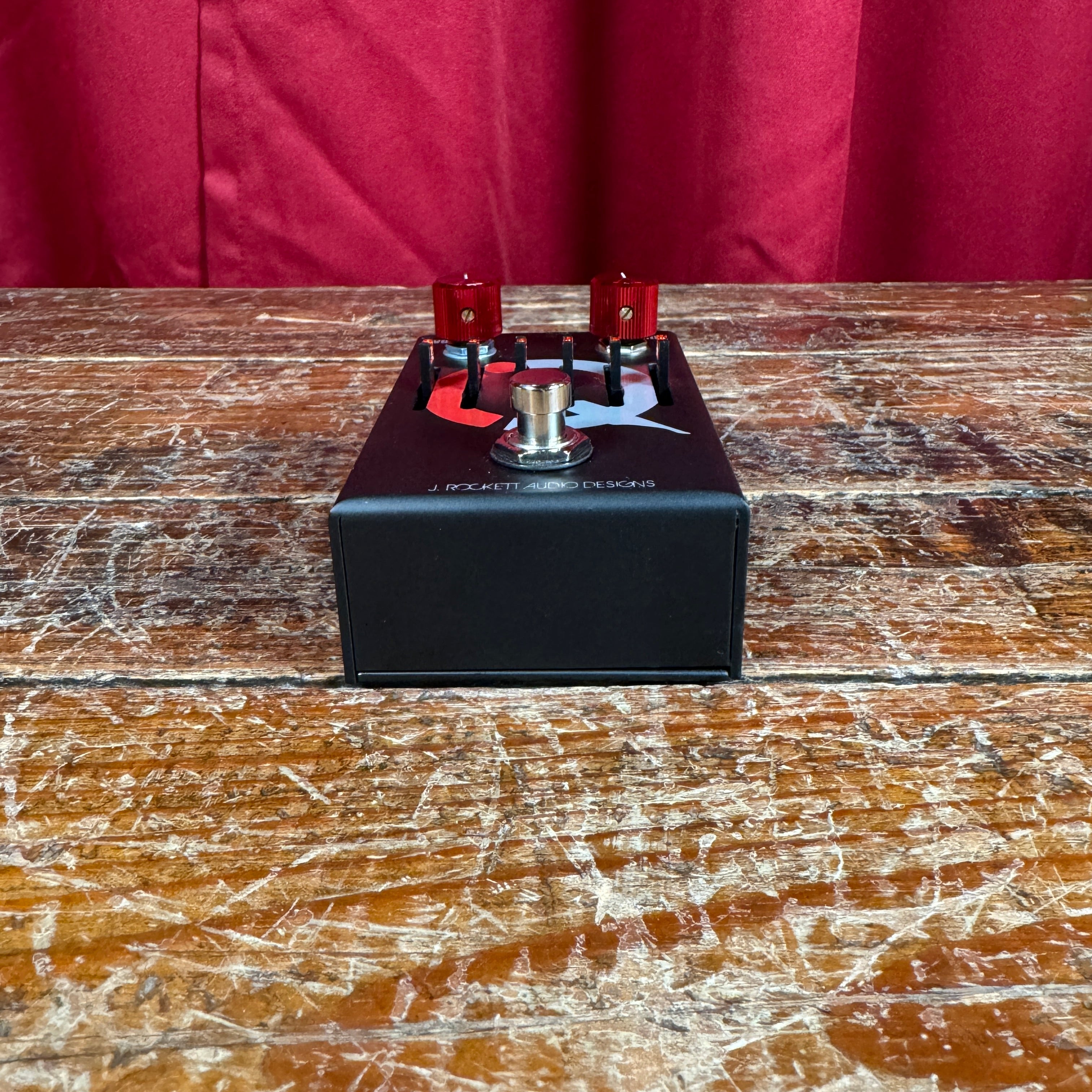 J. Rockett Audio Designs IQ 6-band EQ/Compressor Pedal *Video Demo