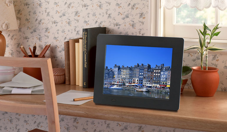 DMF070C「7インチ液晶デジタルフォトフレーム」| DreamMaker