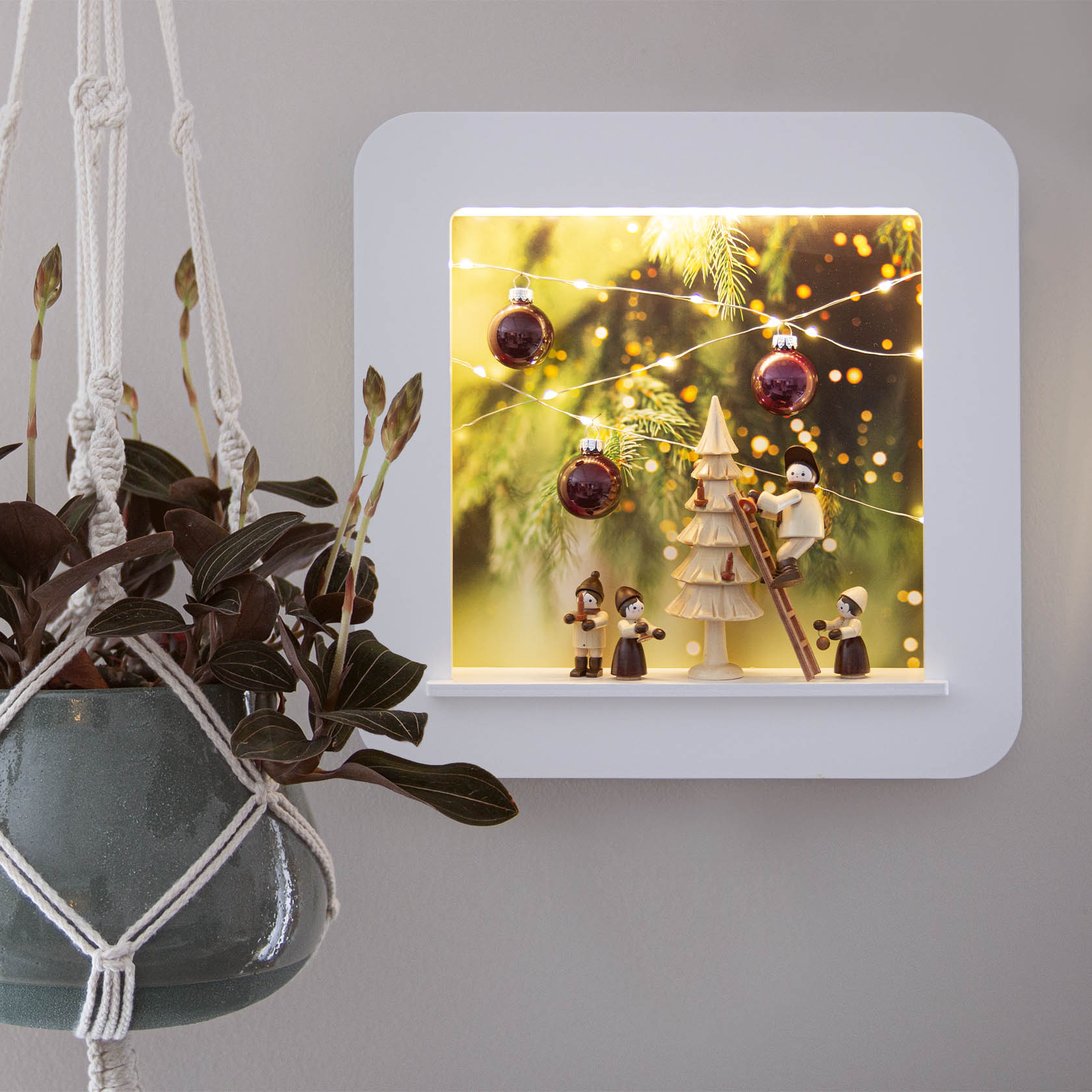 wooden frame LED for batteries | Dregeno - Seiffener Originale