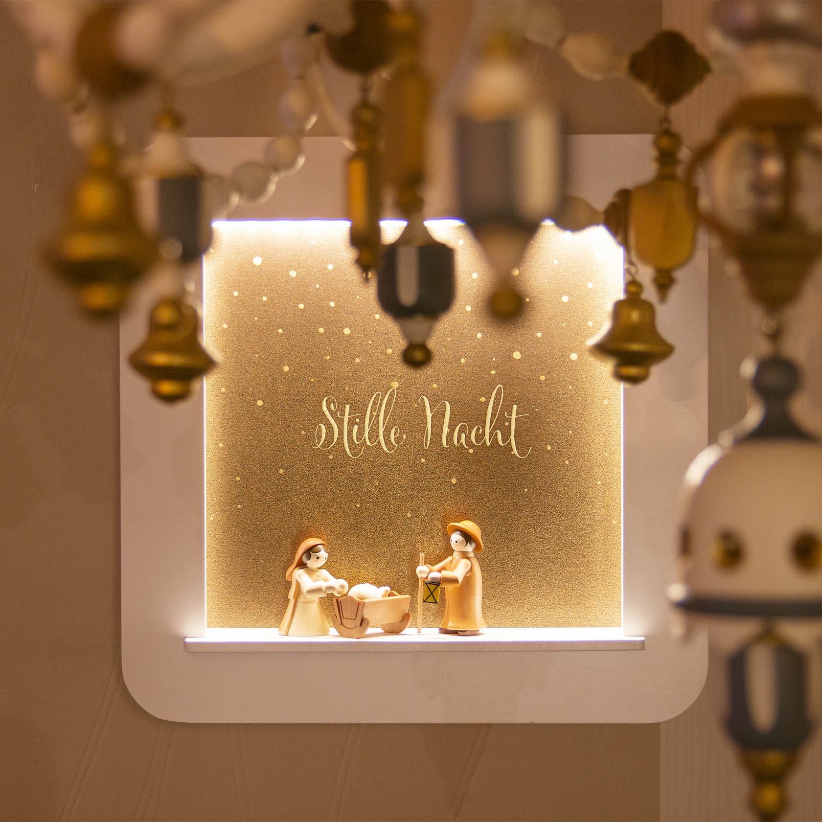 wooden frame LED for batteries | Dregeno - Seiffener Originale