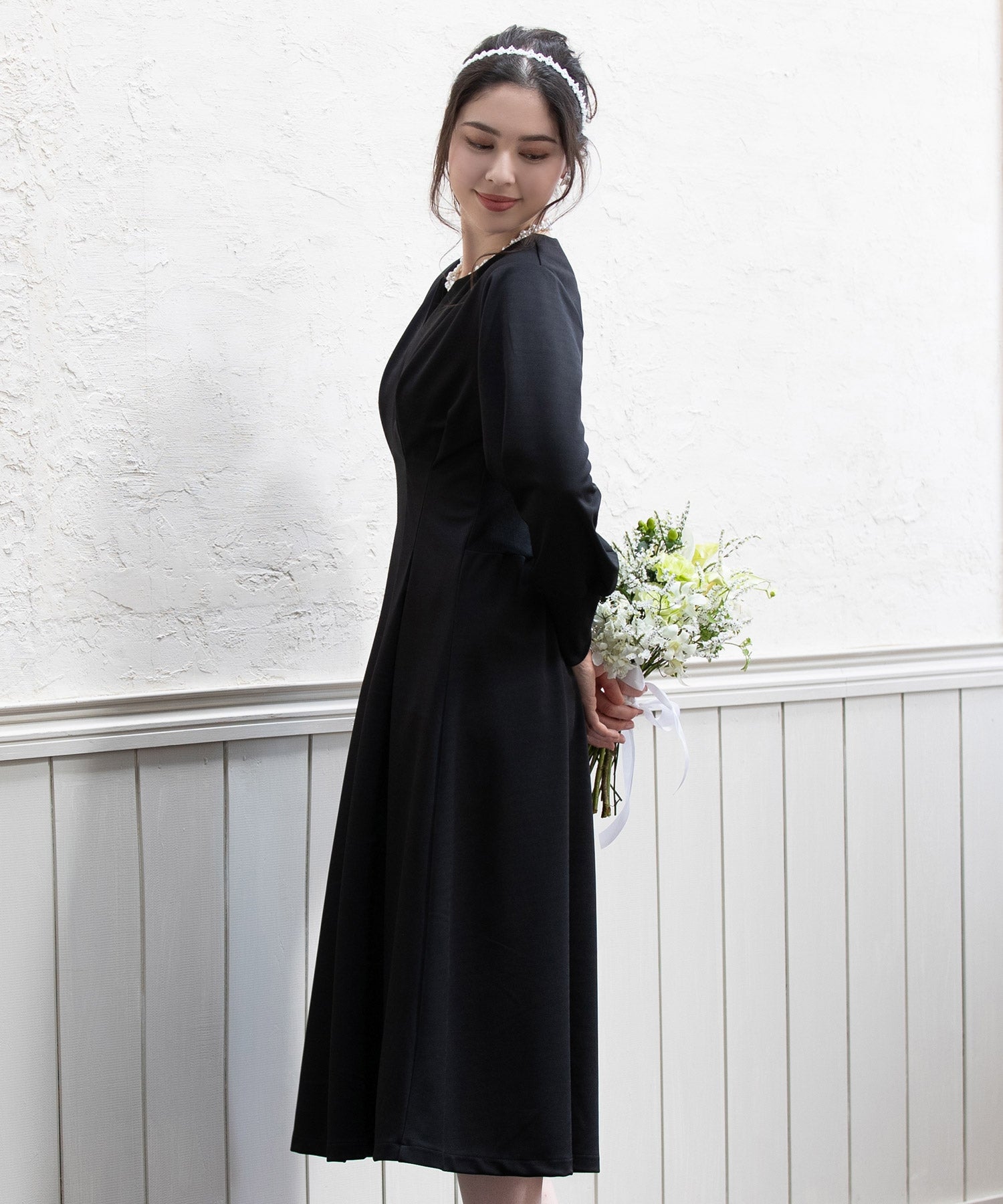 ワンピース フレア Aライン 長袖 ストレッチ素材 スタイルUP ブラック