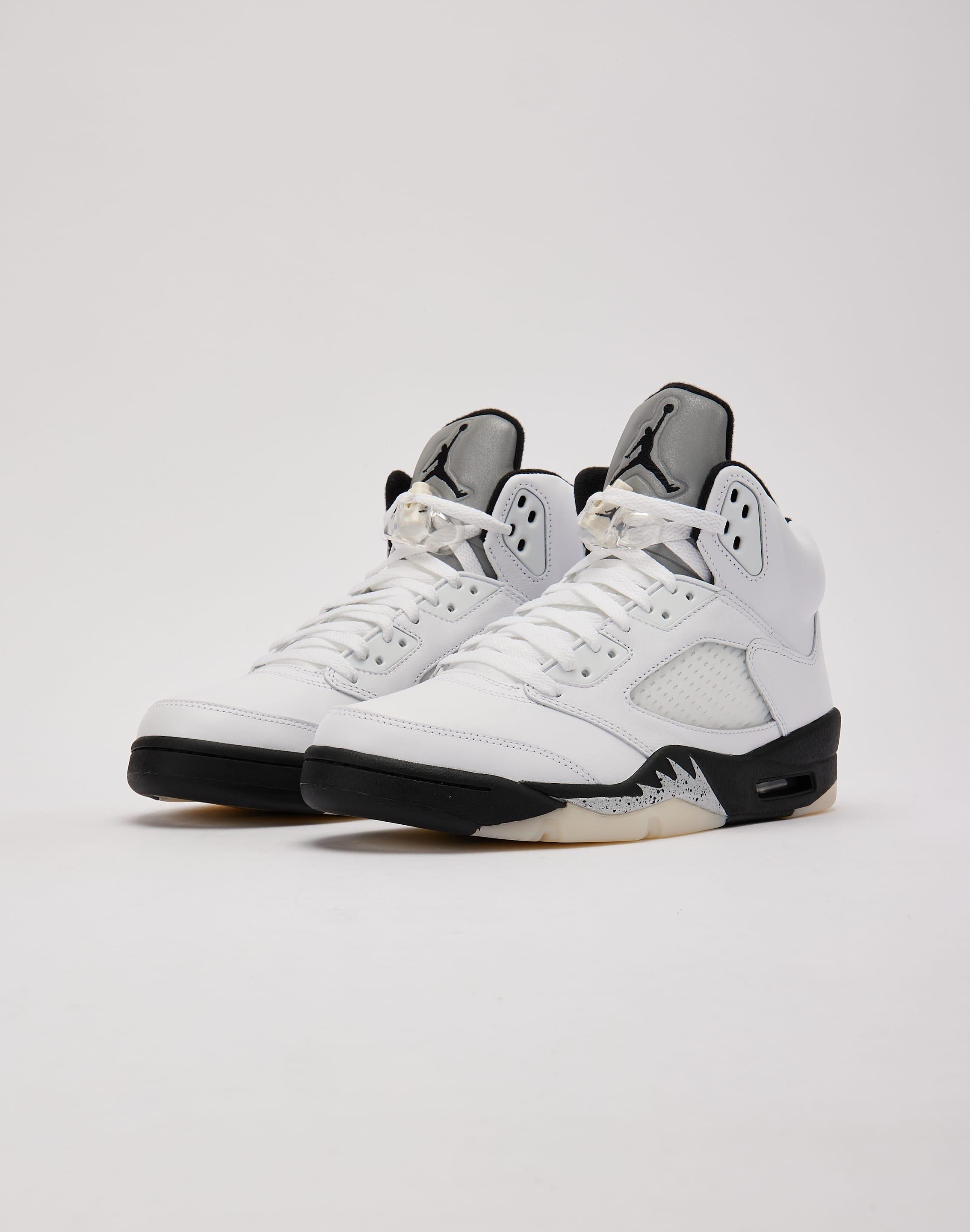 Jordan Air Jordan 5 Retro 'White and Black' – DTLR