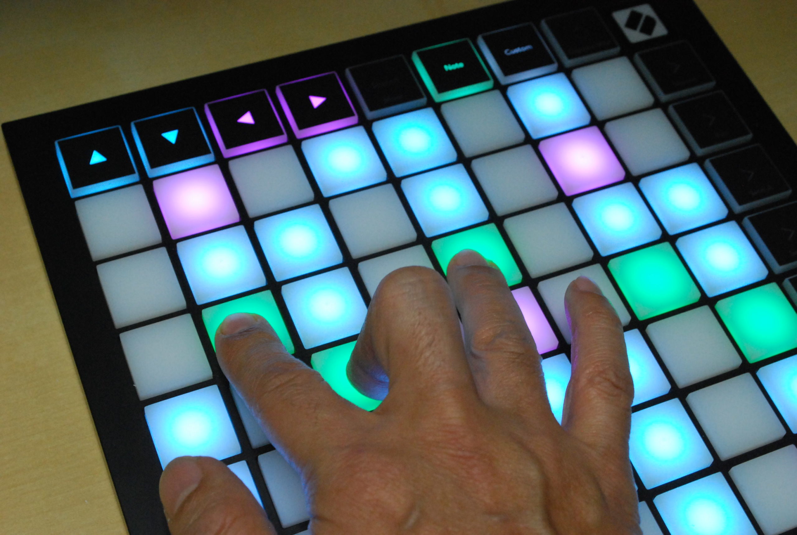 Ableton Live専用じゃない! Cubase、FL、S1、Abilityでも使える