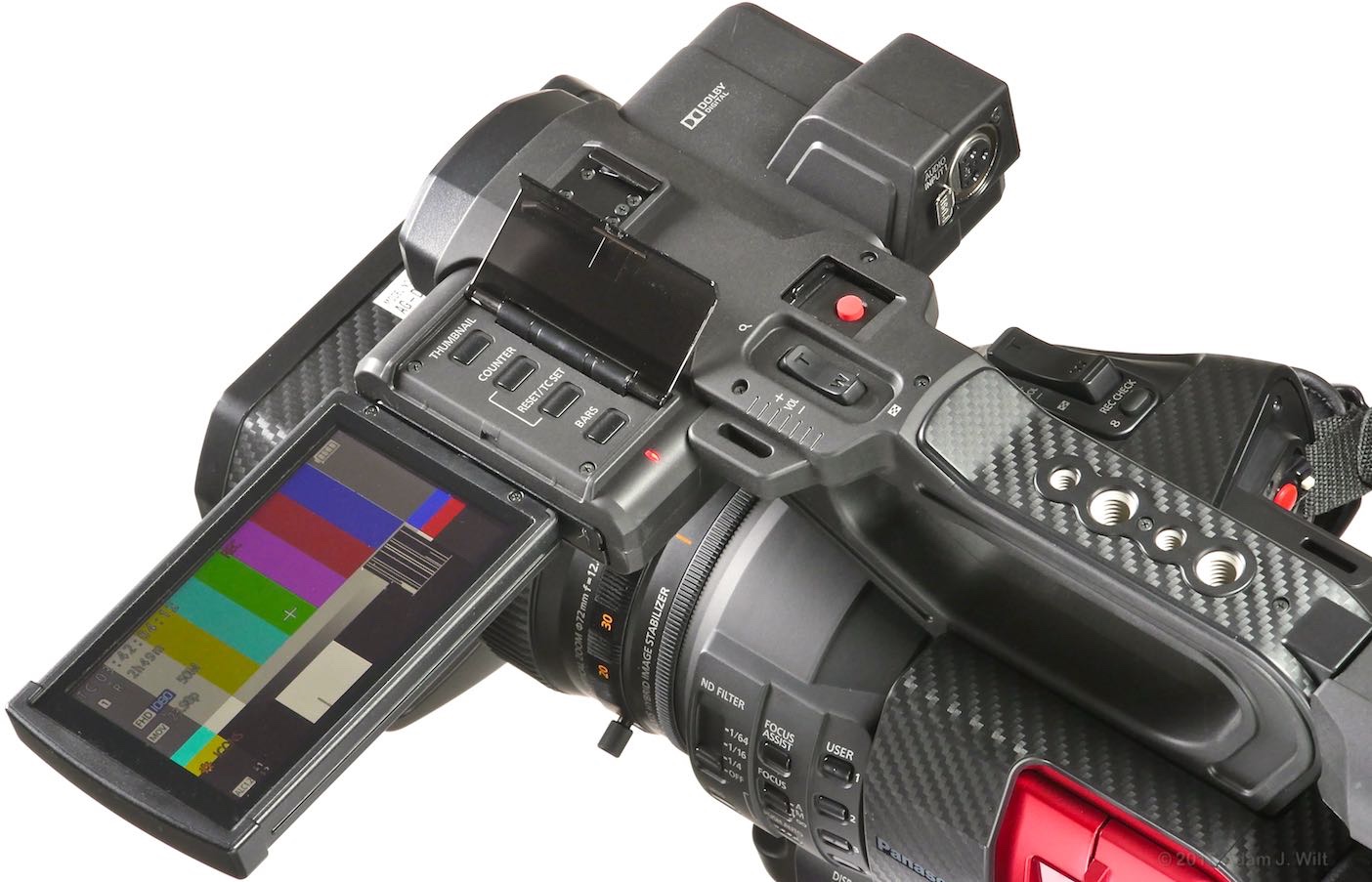 Review: Panasonic AG-DVX200 4/3” SD-to-4K fixed-lens camcorder