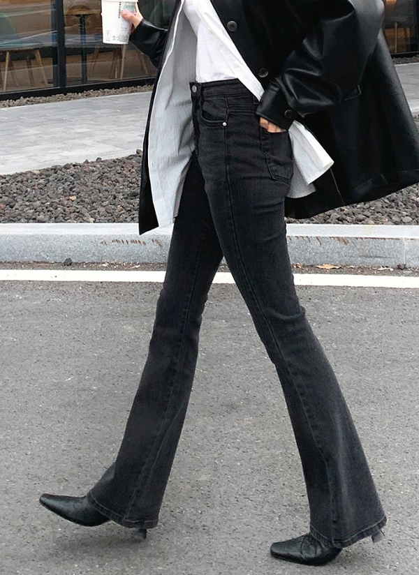 2TYPEブラックデニムフレアパンツ | レディースファッション通販 - DHOLIC