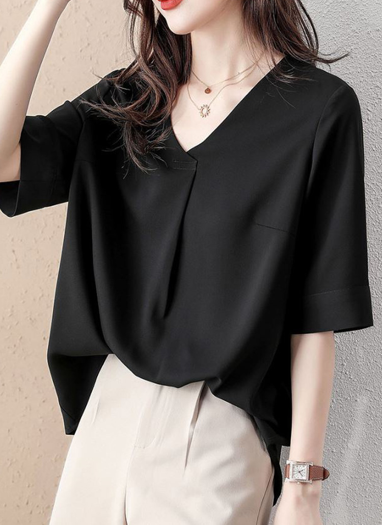タックVネック5分袖ブラウス | レディースファッション通販 - DHOLIC