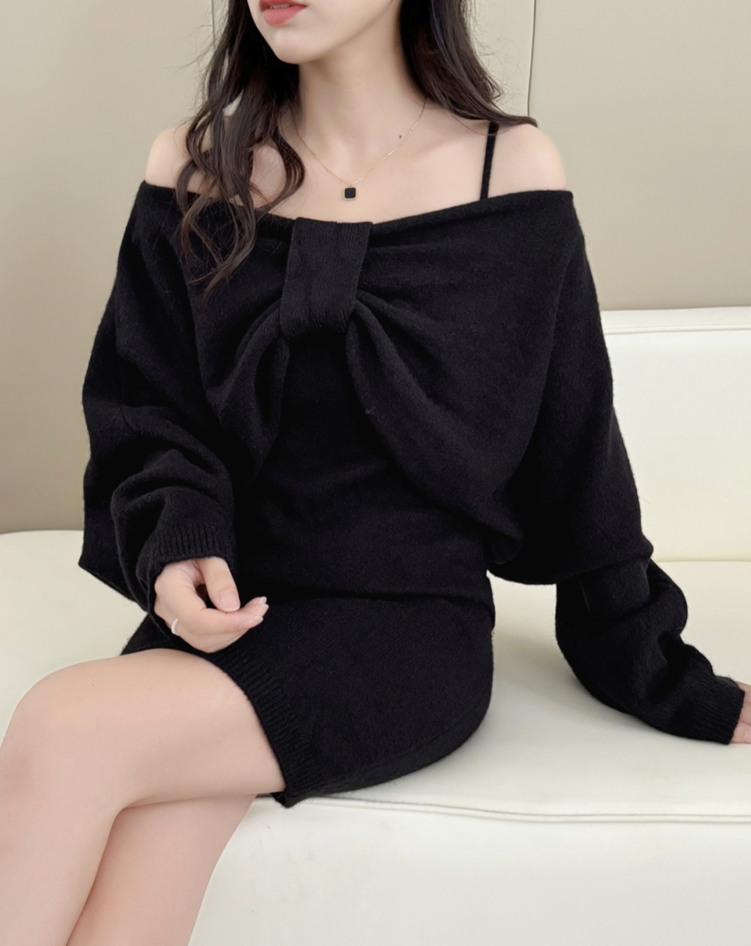 リボンオフショルニットミニワンピース | レディースファッション通販