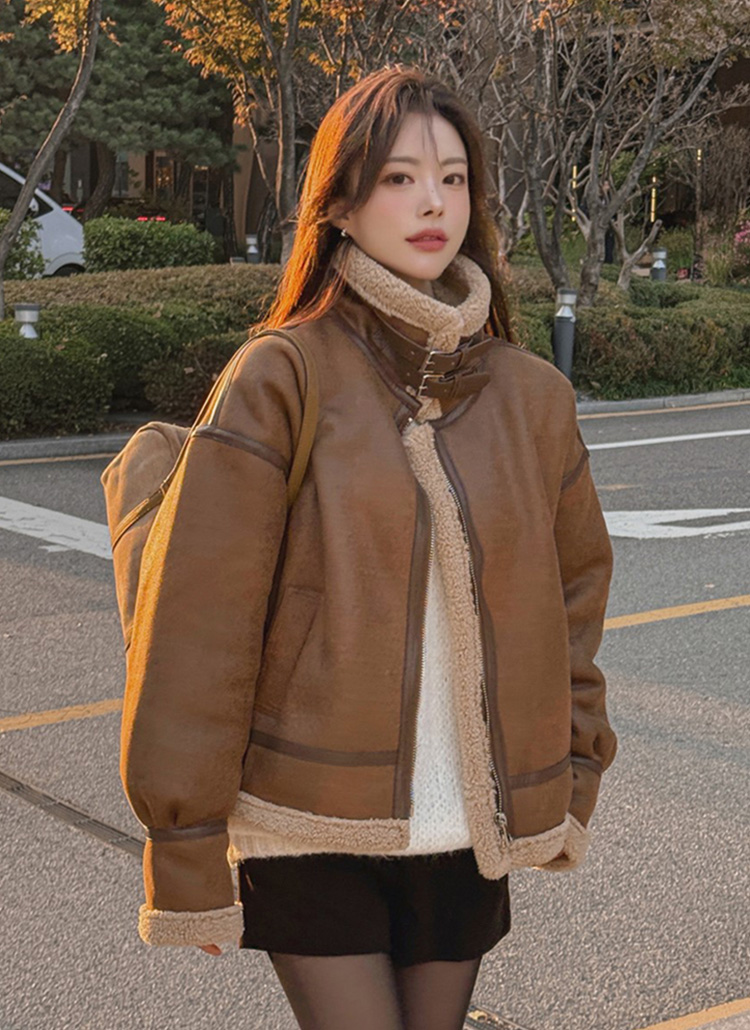 ダブルベルトネック配色ラインムートン風ジャケット | レディース