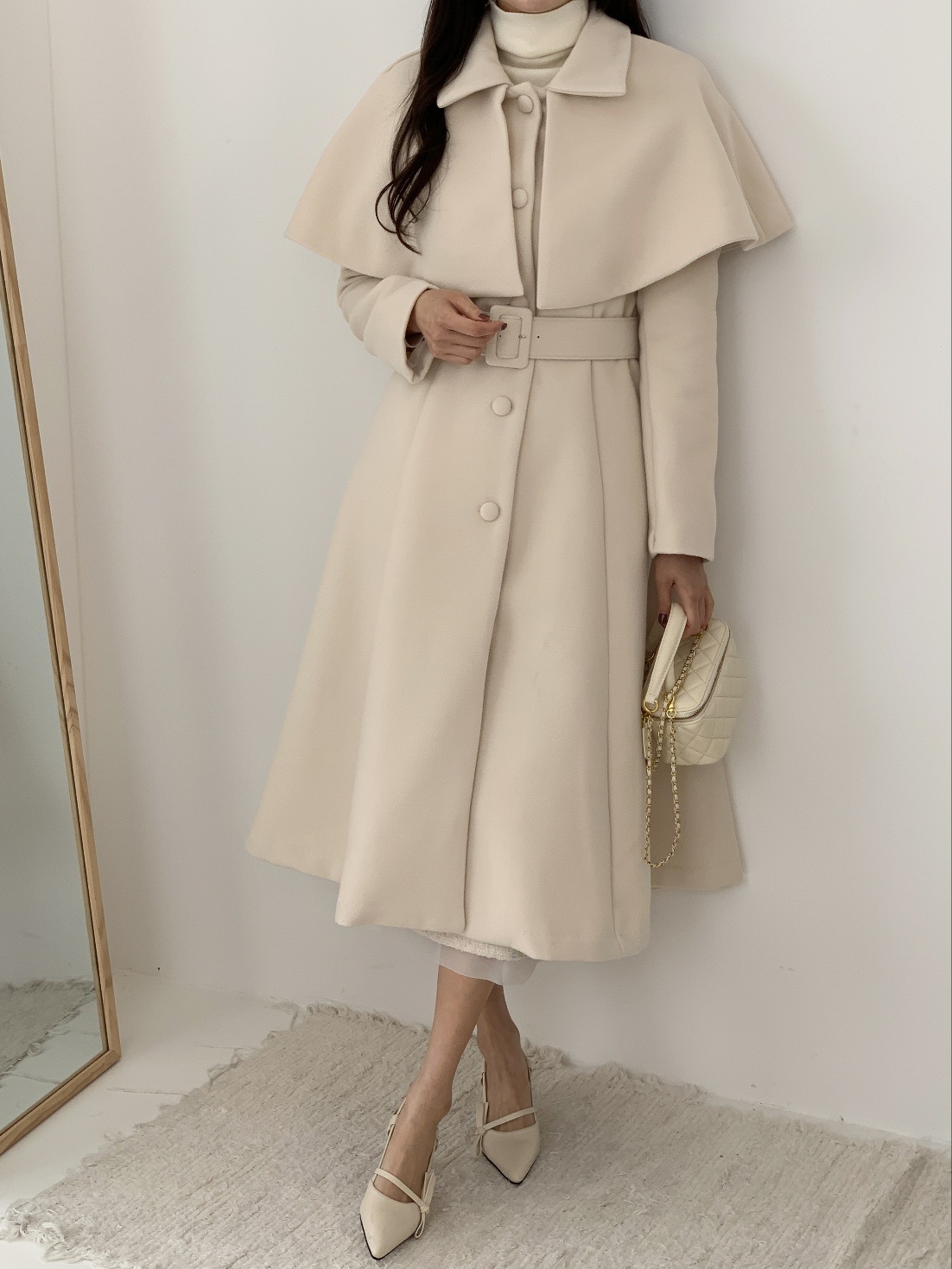 ベルト付ケープくるみボタンAラインコート | レディースファッション
