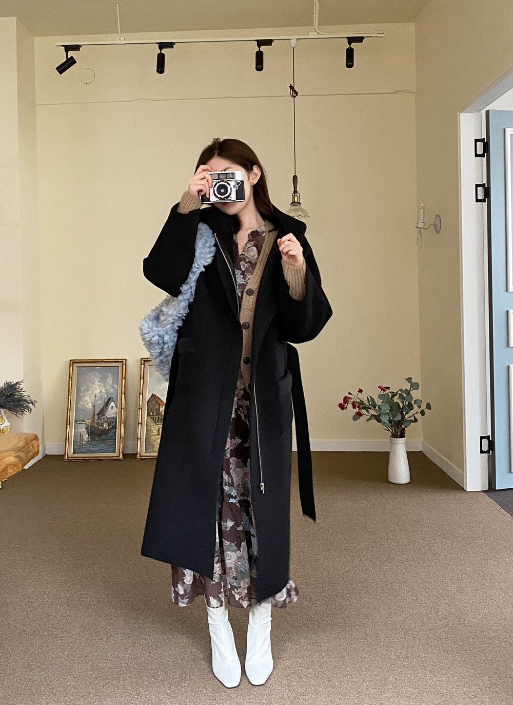 ファー裏地ストラップ付フードロングコート | レディースファッション