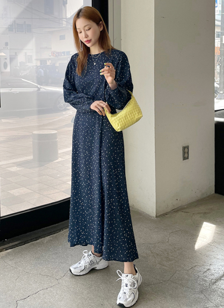 ウエストタック星柄ロングワンピース | レディースファッション通販