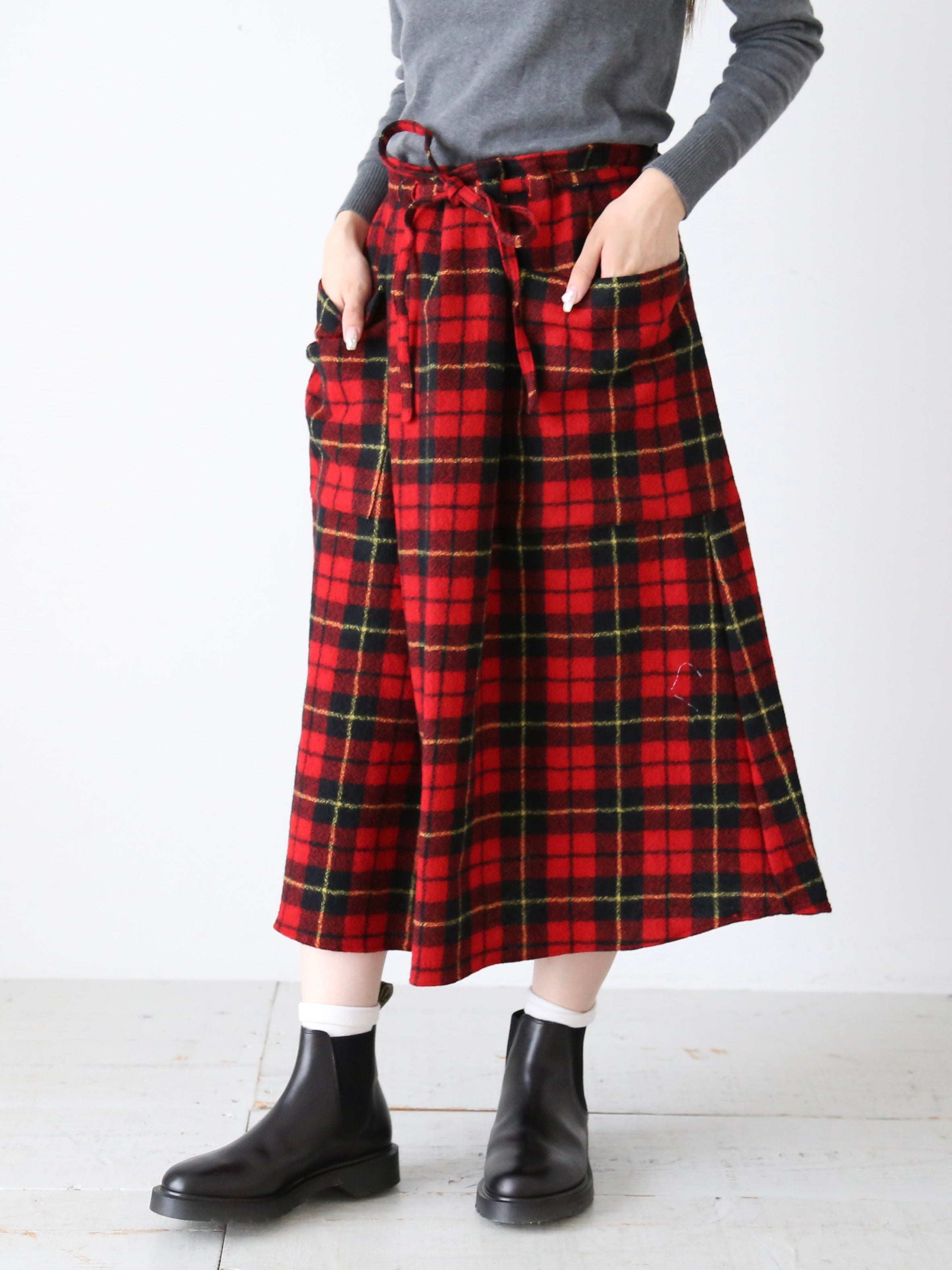 R&D.M.Co- ウールタータンチェックストリングスカート[7053] – CREER