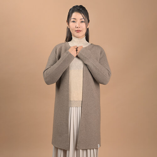 カシミア最高品質の肌ざわりと風合いを｜モンゴル産カシミア（化学品不