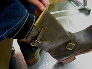 チペワ（CHIPPEWA）27911ブラウンを履いてみたエンジニアブーツ倶楽部