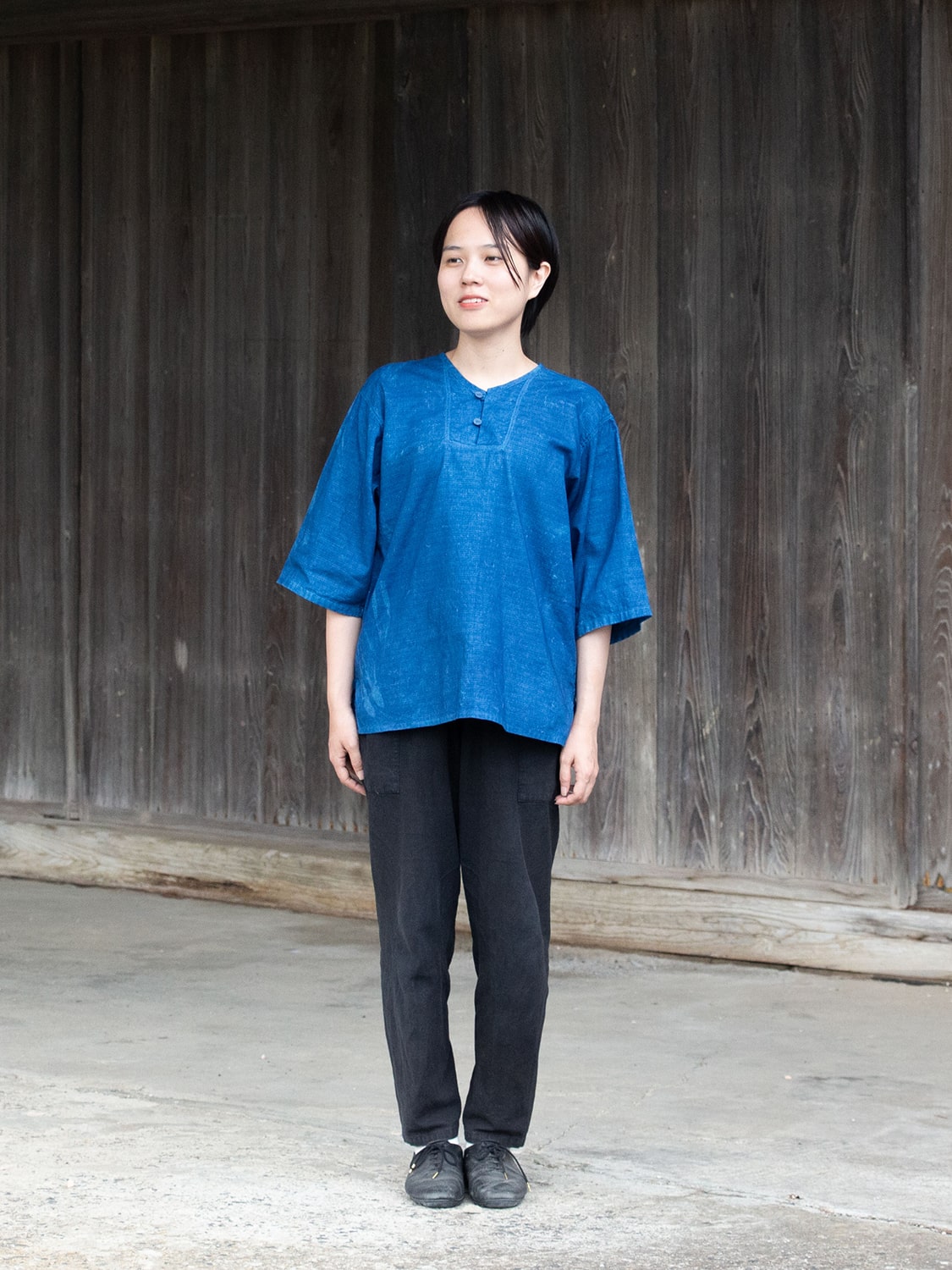 正藍冷染(しょうあいひやぞめ)斜子織シャツ | 暮らしのあれこれ