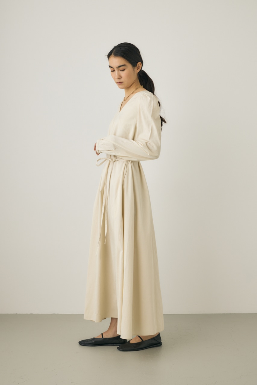 M_ | 花柄刺繍ワンピース (ワンピース(ミニ・ミディアム） ) |SHEL