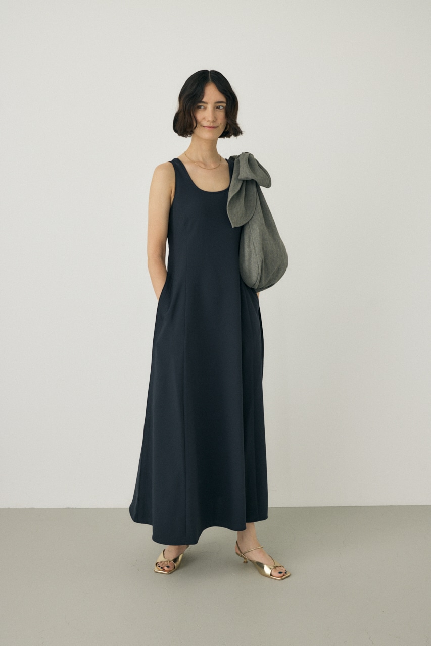 M_ | レースアップワンピース リサイクルポリエステル使用 (ワンピース