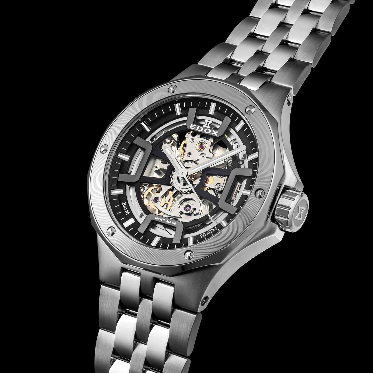 ダマスカス鋼を採用した世界300本限定モデルが登場 | EDOX日本公式サイト