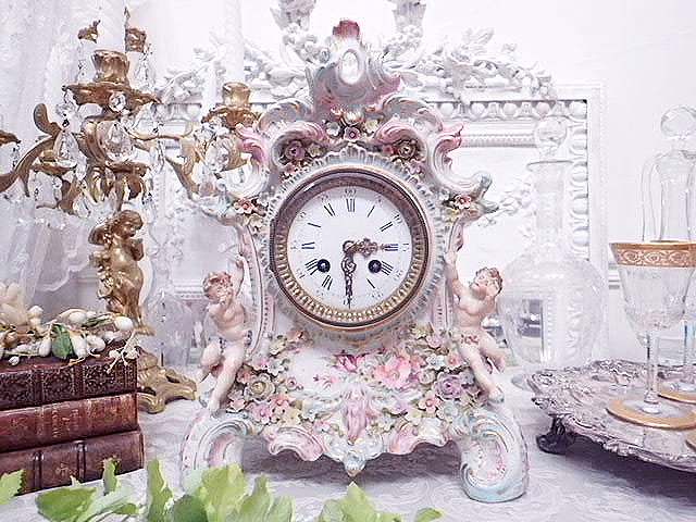 逸品 シッツェンドルフ窯 薔薇と天使の置き時計 - 薔薇と天使の