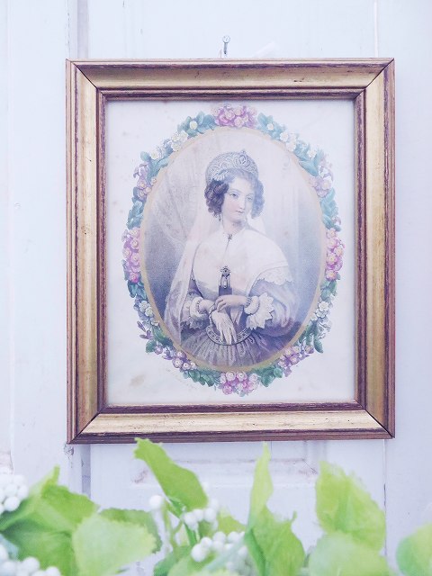 貴婦人肖像画額『プリンセス・フェオドラ』 - 薔薇と天使のアンティーク