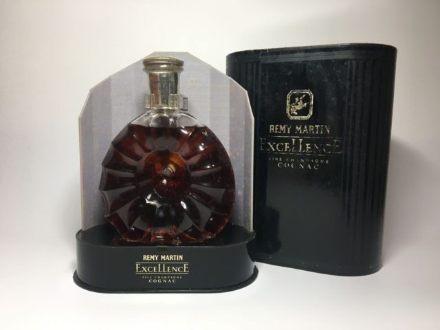 レミーマルタン エクセレンス バカラボトル 買取参考価格 ｜骨董品買取