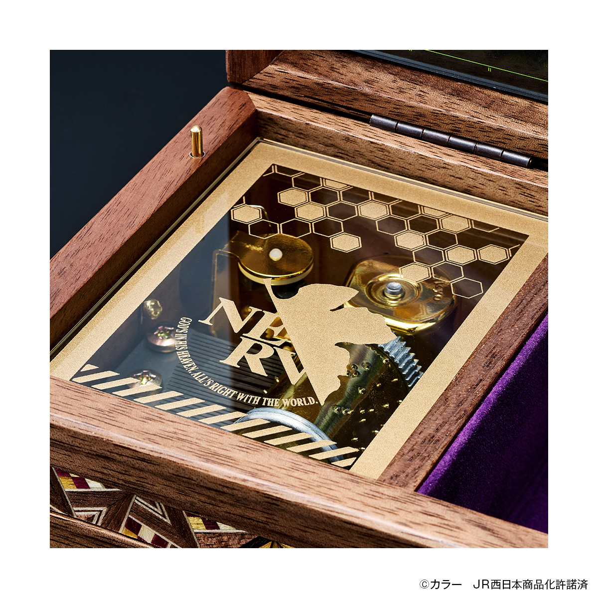 500 TYPE EVA」、オルゴールに降臨！伝統工芸・箱根寄木細工との共演