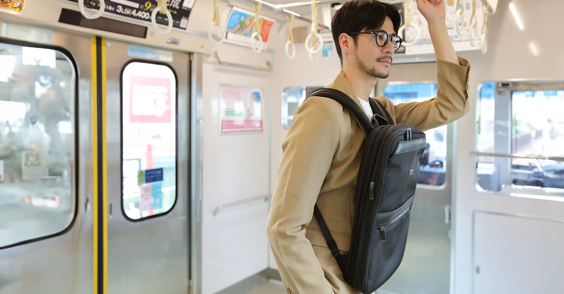 Evoon マルチビジネスリュックSlim X・容量15L～拡張時22L【3営業日