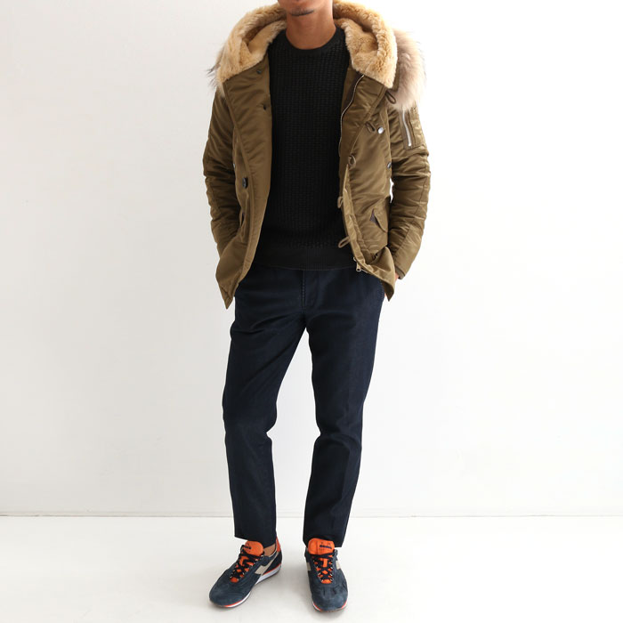 N-3Bをここまでやるかと思わせるほど贅沢に作り込んだジャケット