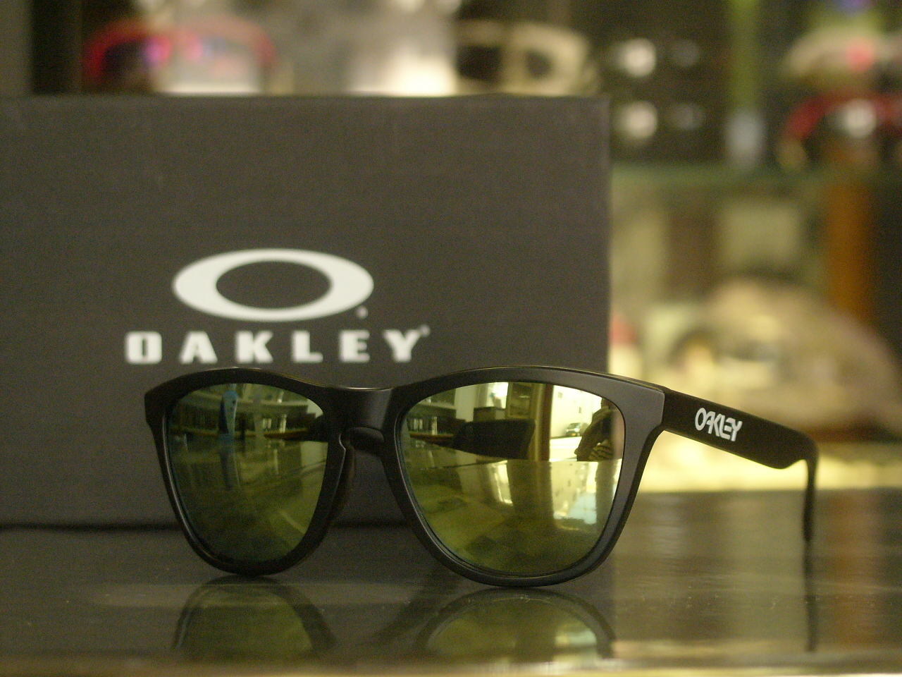 OAKLEY Frogskins OCE 入荷しました。 - 福井県福井市のメガネ専門店