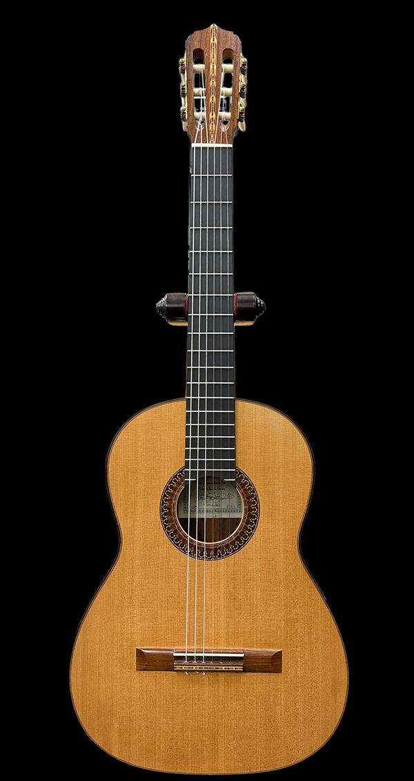 ギター・舶来品｜クラシックギターとマンドリンの専門店 フォレストヒル