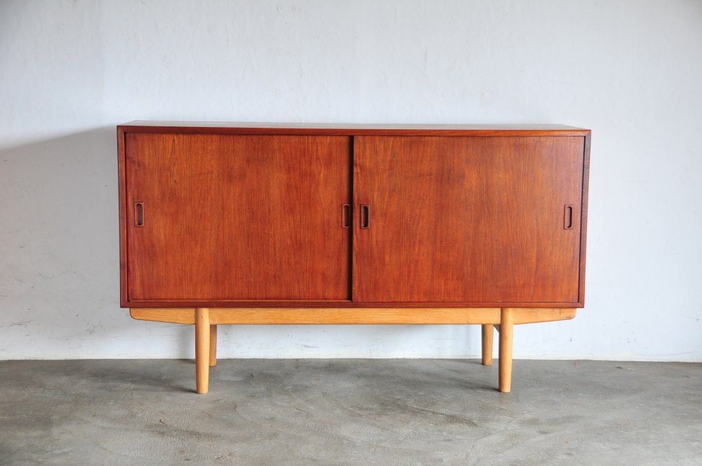 Borge Mogensen モーエンセン サイドボード 時を経ても色あせない本物