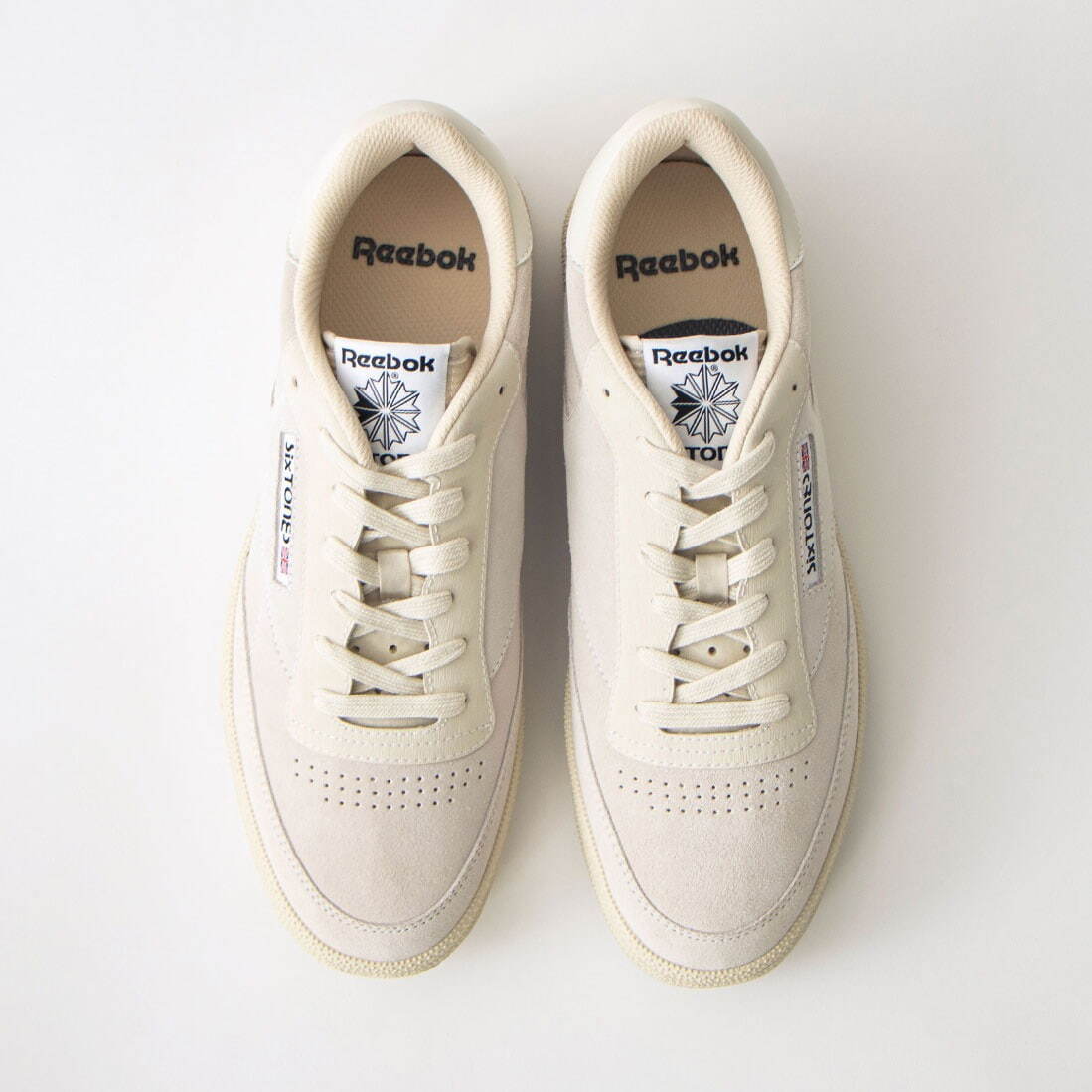 SixTONES×リーボックのコラボスニーカー「クラブ シー 85 ヴィンテージ