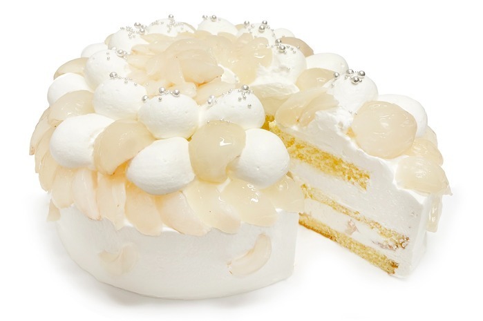 カフェコムサの真っ白な「生ライチショートケーキ」“ジューシー果肉