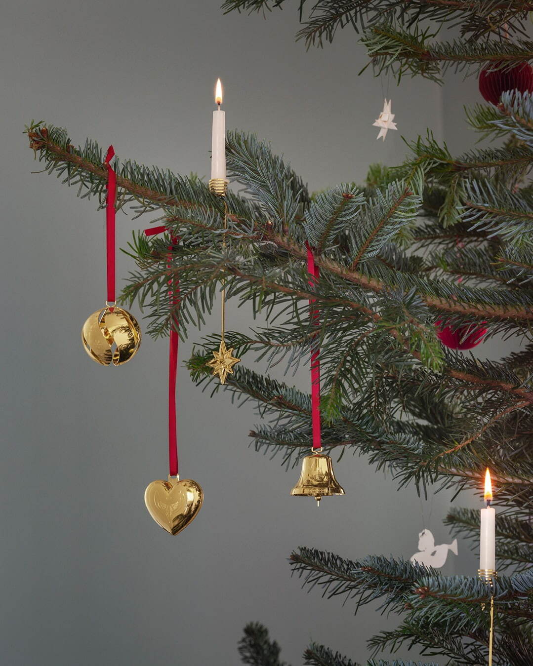 ジョージ ジェンセン24年クリスマスグッズ、ゴールド煌めく“雪の結晶