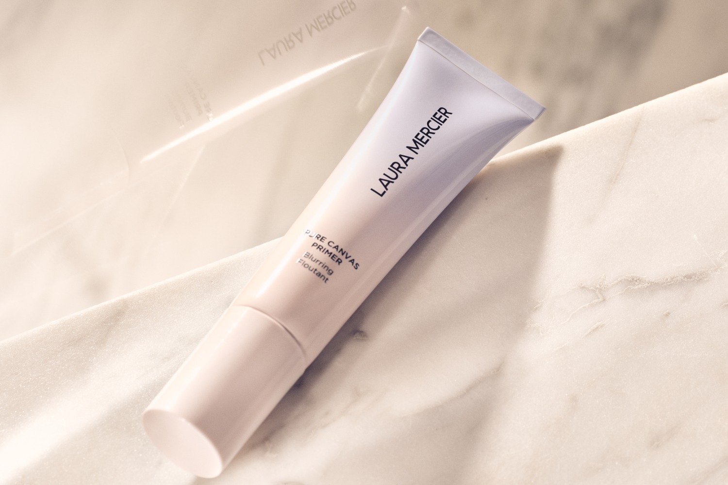 ローラ メルシエ25年春ベースメイク、毛穴＆テカリレスな“ふわさら肌