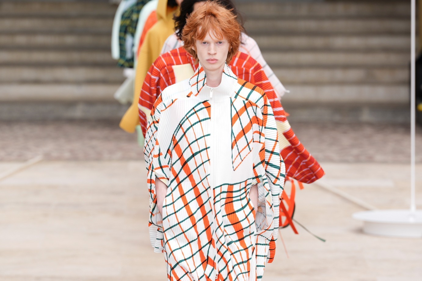 オム プリッセ イッセイ ミヤケ 2025年春夏コレクション - 風の