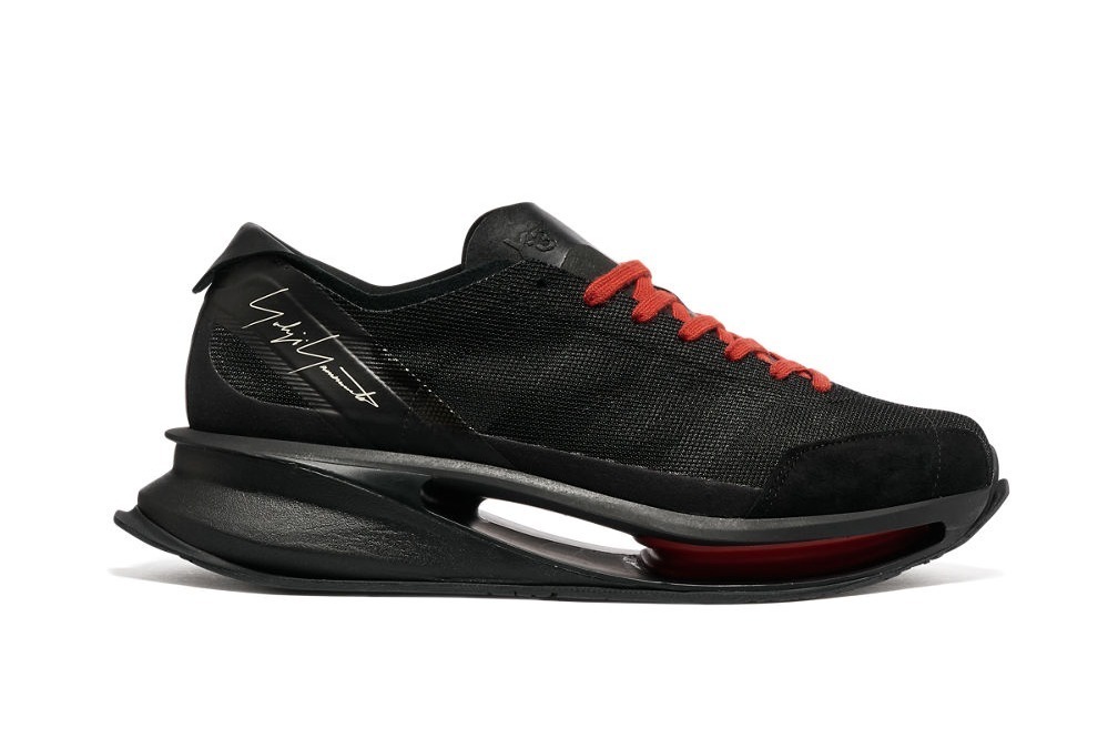 Y-3“中空ソール”のスニーカー「ゲンドウ」モノトーン基調の新色